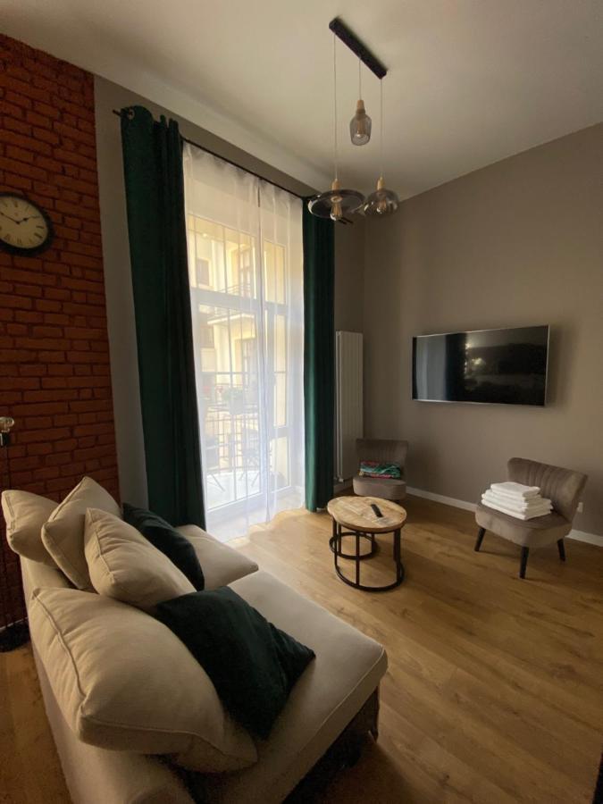 Apartament Green - Piotrkowska 37 Łódź Dış mekan fotoğraf